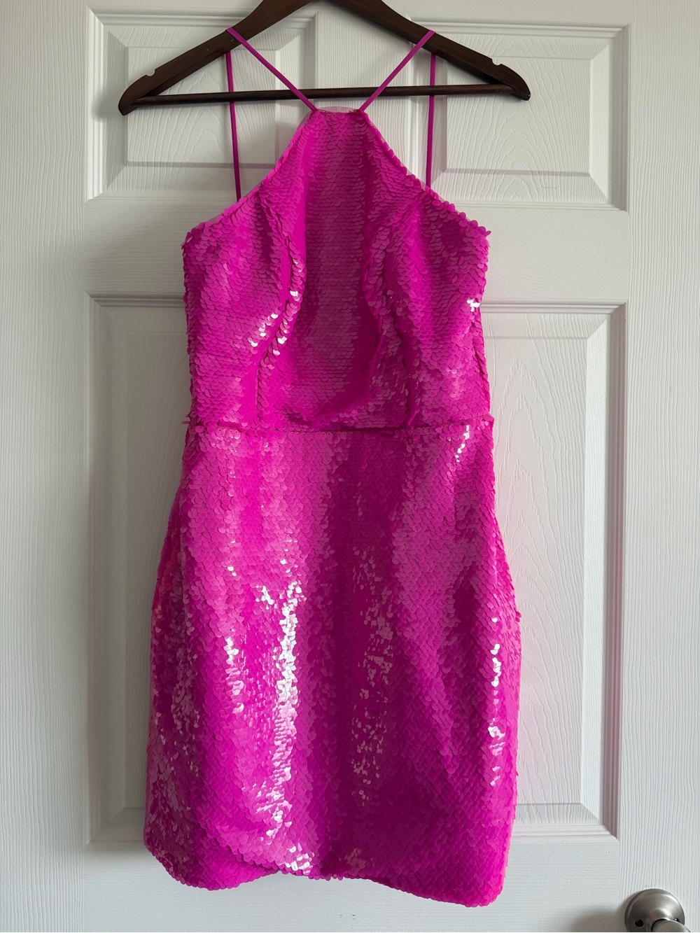Monique Lhuillier Hot Pink Sequin Halter Mini Dress Size 4 NWOT - Picture 2 of 4